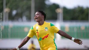 Une joueuse béninoise à Paris pour des essais avec le Paris Saint-Germain féminin