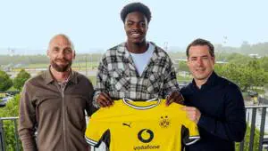 Le Borussia Dortmund signe un contrat avec un talent africain