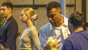 Lavish gesture. Kylian Mbappé gifts his girlfriend Ester Expósito a diamond necklace worth €1 million