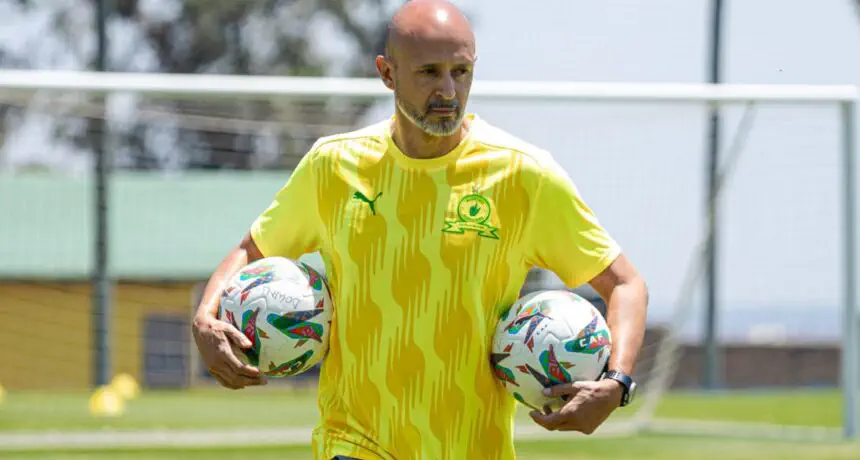 Tlhopie Motsepe told Mamelodi Sundowns players Miguel Cardoso is the coach to take them to Holy Land