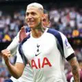 Couldn't resist. Richarlison reacts to Arsenal's Champions League final loss to PSG