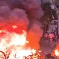 Des émeutes au lieu d’un carnaval. Paris a brûlé toute la nuit après la victoire du PSG, la police a arrêté des centaines de personnes