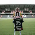 Yvan Dibango signs for LASK