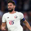 Le vétéran ! Olivier Giroud prolonge son contrat avec Lille