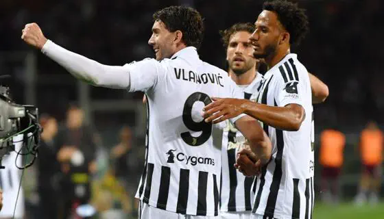 Real and Barcelona offered star forward: Spanish giants' response revealed