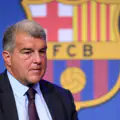 Un lourd fardeau. Barcelone cherche par tous les moyens à se séparer de sa star. La raison est connue