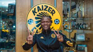 DEAL DONE! Kaizer Chiefs announces arrival of defender Thabo Moloisane as a free agent
