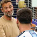 Grande rencontre ! Jürgen Klopp a personnellement félicité Lionel Messi après la victoire contre l’Autriche.