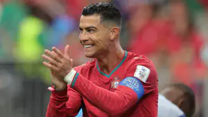 Fantastique ! Ronaldo marque contre l’Ouzbékistan et établit un record unique.