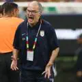 Il a craqué après le fiasco. Un Marcelo Bielsa furieux s’en prend violemment à la presse