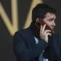No need to pay. Star striker offers his services to Barcelona