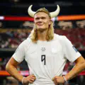 Un gouffre de buts ! Haaland atteint 60 buts bien plus vite que Messi et Ronaldo