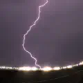 Urgent ! La FIFA prépare le report du match Angleterre — Mexique à un horaire inattendu en raison de l’orage