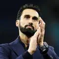 C'est parti ! L'ex-entraîneur du Real Madrid décroche un poste surprise en Premier League