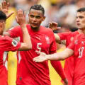 Dénouement historique ! La Suisse élimine la Colombie et atteint les quarts de finale de la Coupe du monde pour la première fois en 72 ans