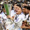 Return to Paris. PSG agree deal for French defender
