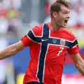 Conséquences difficiles. Alexander Sørloth menacé de mort après le match contre l’Angleterre