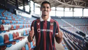 Aïssa Mandi returns to La Liga