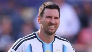 Dernière danse ? Messi n’a pas pu retenir ses larmes après la défaite en finale de la Coupe du monde