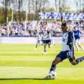 South African midfielder Gift Links extends his contract at Danish champions AGF