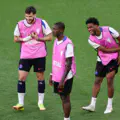 Les grands clubs européens se lancent à la chasse ! Le Bayern tente de devancer le PSG pour un jeune talent