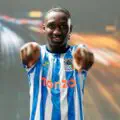 Coventry City officialise la signature de l’attaquant guinéen Sidiki Cherif