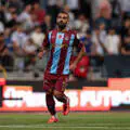 Mohamed Salah on fire in the Süper Lig! The Egyptian secures victory for Trabzonspor with a brace