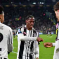 Soldes à Turin : la Juventus prête à laisser partir son attaquant vedette en Premier League