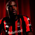 Niels Nkounkou joins OGC Nice on loan