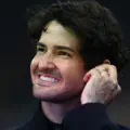 Nouveau patron ! Alexandre Pato autorisé à racheter un club en Angleterre