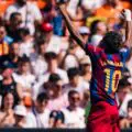 Was the referee right? VAR rules out Yamal’s goal against Valencia. VIDEO