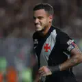 Dream reunion in Brazil! Philippe Coutinho officially signs for Santos