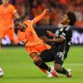 He won't sleep tonight! Adeyemi misses an open goal against the Netherlands