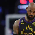 Le prix de la longévité sportive ! La vérité sur les maladies chroniques de LeBron James révélée