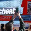 « Vous êtes des tricheurs ! » Les supporters de Liverpool ont réservé un accueil houleux à Manchester City avant le choc de Premier League