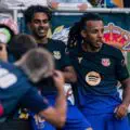 18th goal contribution of the season! Yamal's goal against Betis sparks an unexpected reaction from the stands