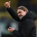 Leeds put their trust in German coach at Elland Road, agree new contract with Farke