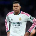 Scandale sur le marché asiatique. Les géants chinois rompent leurs contrats avec Mbappé