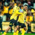Un seul joueur détruit TS Galaxy ! Un triplé incroyable propulse Kaizer Chiefs en quarts de finale