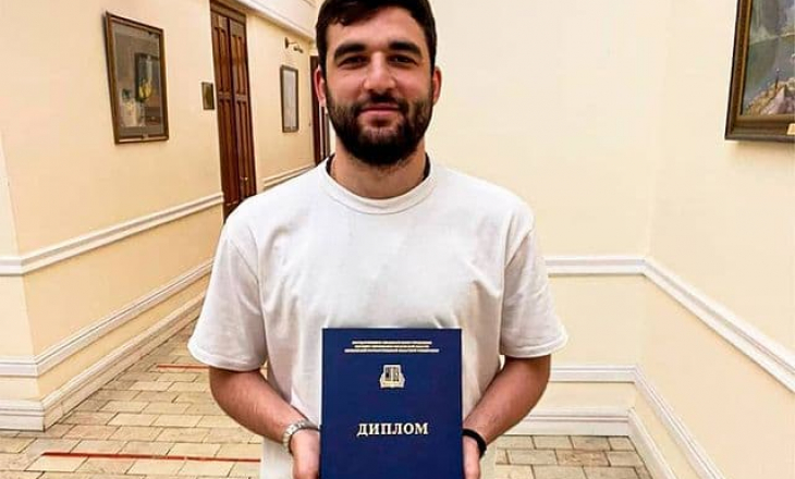 Джикия получил диплом МГОУ: Спартак москва :: Футбол на dailysports.net