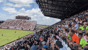 Inter Miami fan traveled almost 2,000 km for Messi, but in vain