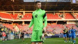 Chelsea want to buy the goalkeeper of the national team of Ukraine
