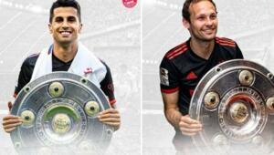 Bayern announced the departure of two top players