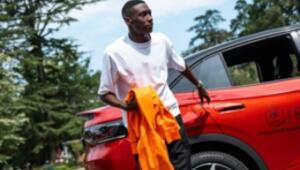 PSG ready to pay €80m for French striker