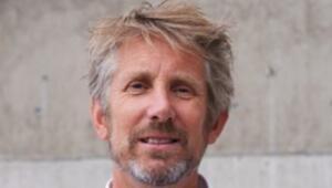 Legendary van der Sar hospitalized in serious condition