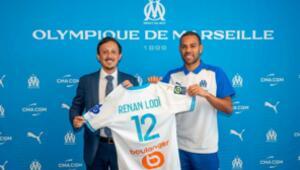 Marseille announce signing of Brazil defender
