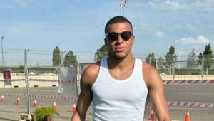 Liverpool make surprise offer for Kylian Mbappe