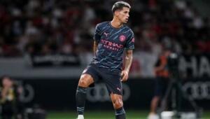 Barcelona may sign top defender