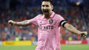 Messi hired a personal bodyguard: he runs around the curb during matches