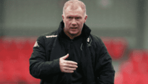 Paul Scholes harshly criticized Manchester United performance
